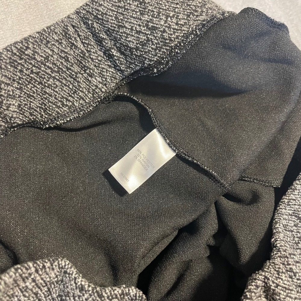 NEW J Jill Fit Black Gray Tweed Cuffed Ankle‎ Pants Stretchy Women's Size Small - Picture 6 of 12